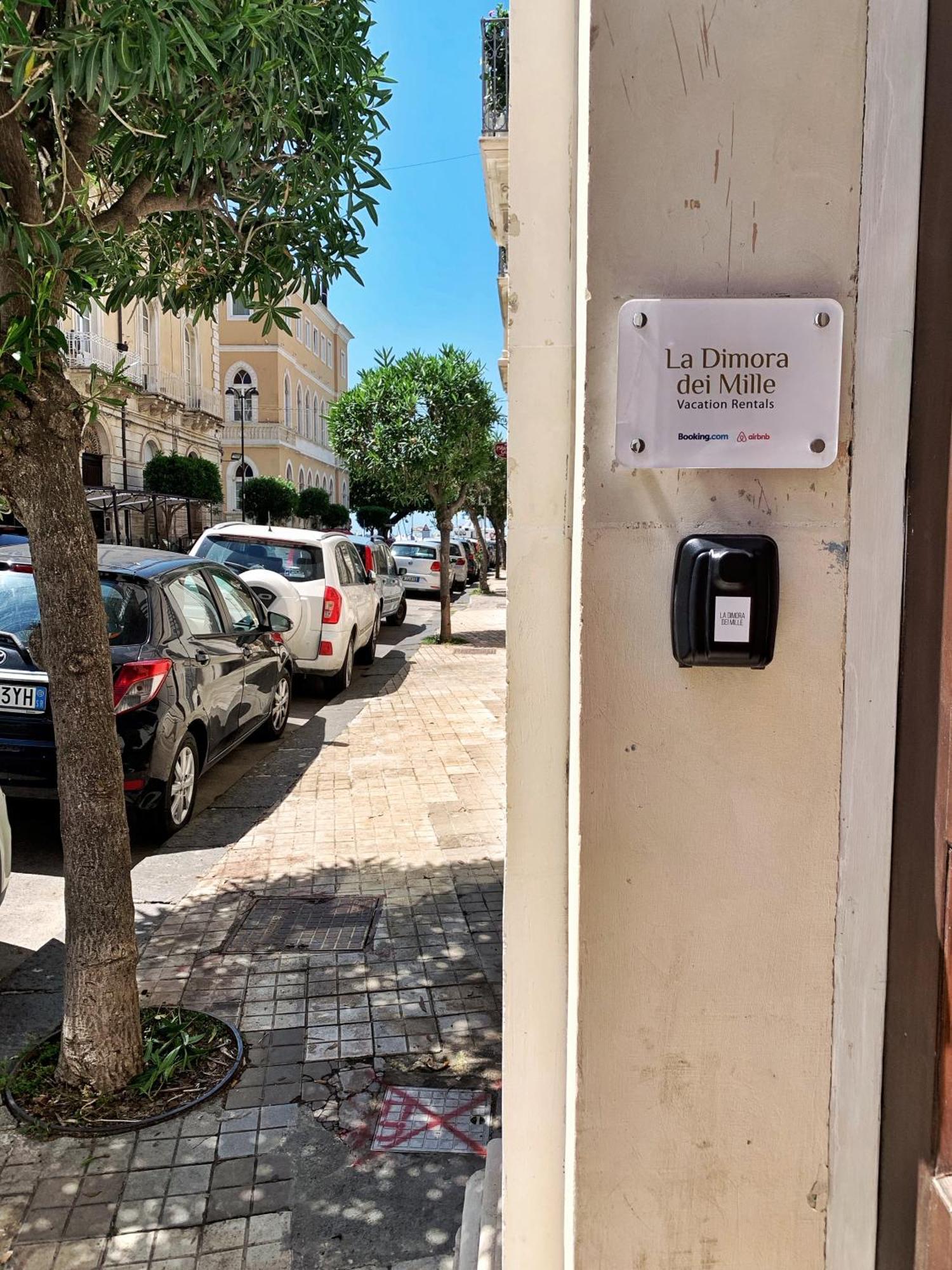 La Dimora Dei Mille Apartamento Syracuse Exterior foto